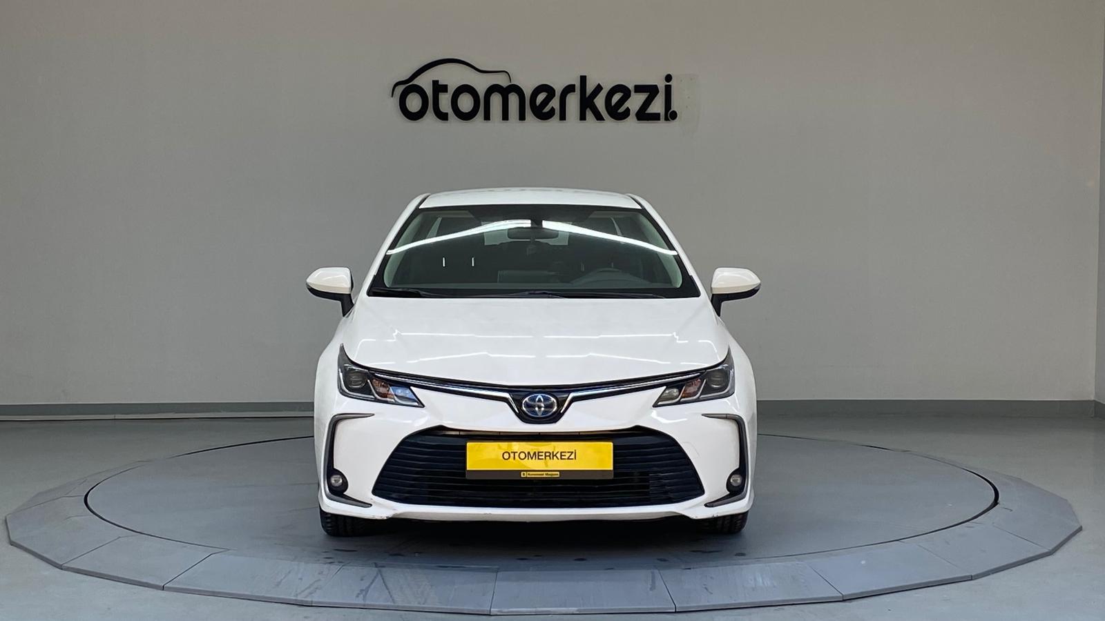 TOYOTA COROLLA 2